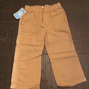 CiRco Khaki 2T Boy Pants.